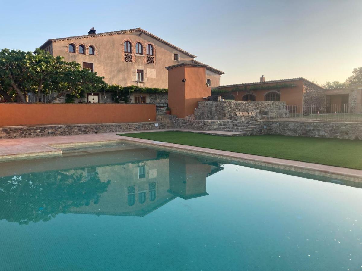 Mas Teixidor, Masia Entre Girona Y La Costa Brava 卡尔德斯德马拉维亚 外观 照片